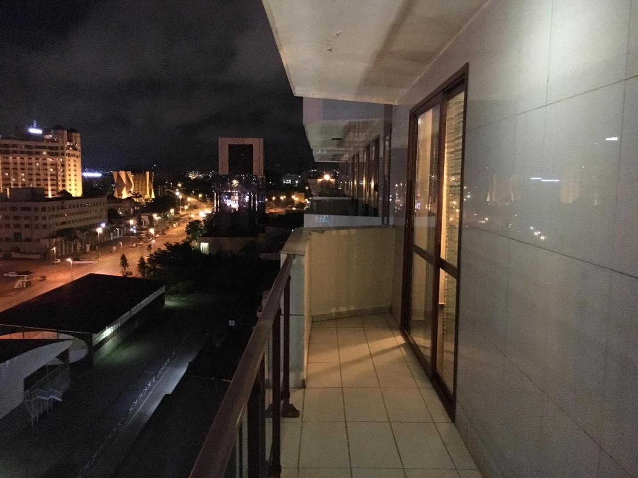 Djeug'Appart Hotel Yaoundé Zewnętrze zdjęcie