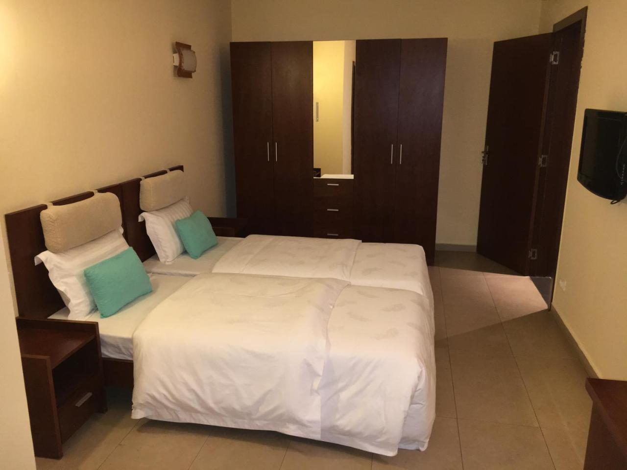 Djeug'Appart Hotel Yaoundé Zewnętrze zdjęcie